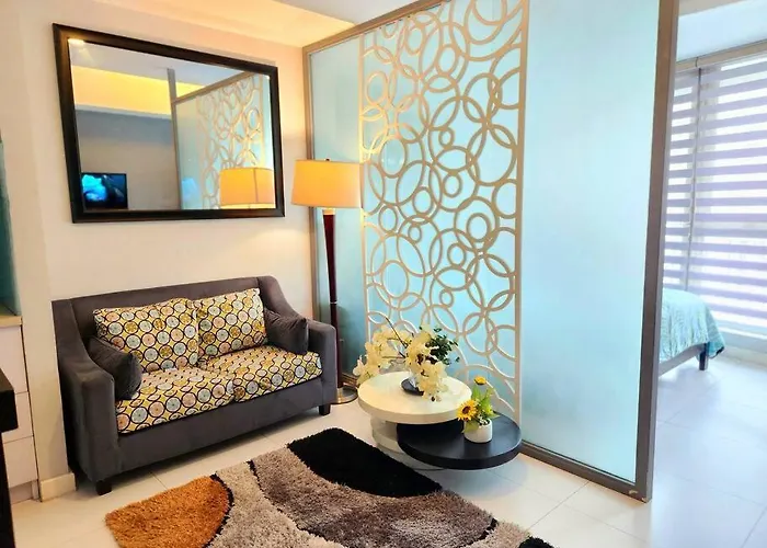 Cosy Kl Tower With Parkview Balcony, Pool, Gym, Sauna Near Greenbelt 100mbps Apartment