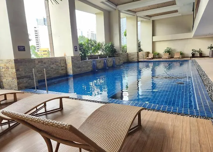 Cosy Kl Tower With Parkview Balcony, Pool, Gym, Sauna Near Greenbelt 100mbps * Manila