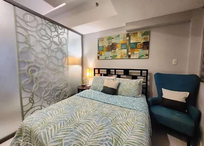 Apartment Cosy Kl Tower With Parkview Balcony, Pool, Gym, Sauna Near Greenbelt 100mbps *